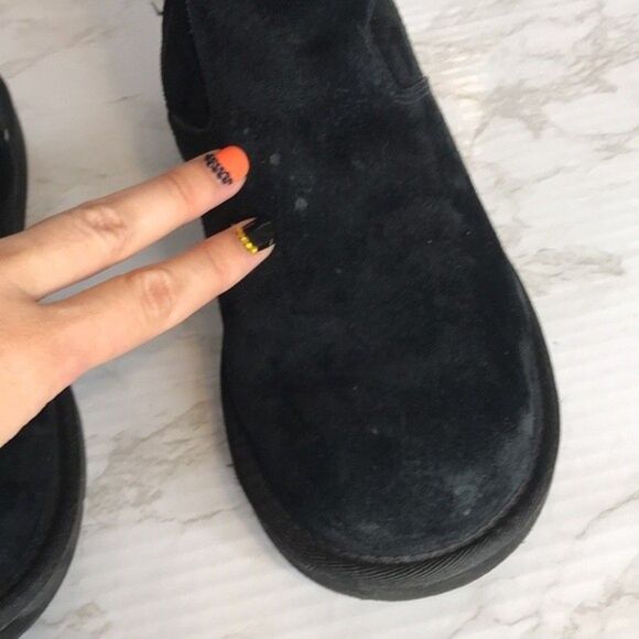 Ugg Australian Suede Embroidered black Sherling Lined winter boots size 7 - Picture 4 of 13